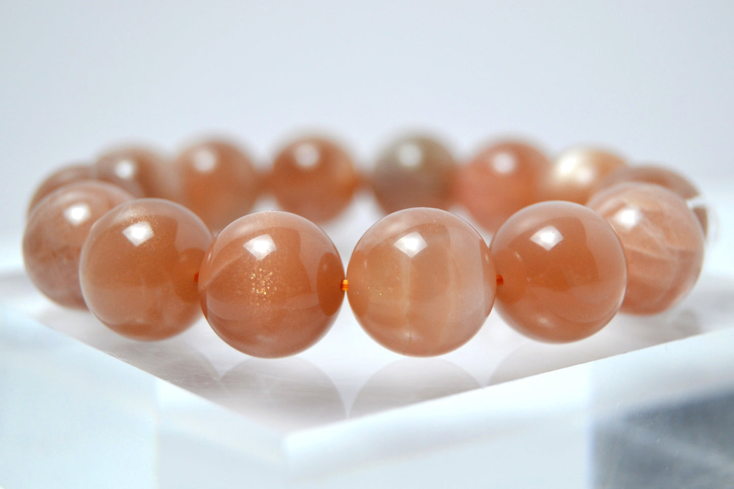 HQ Peach Moonstone