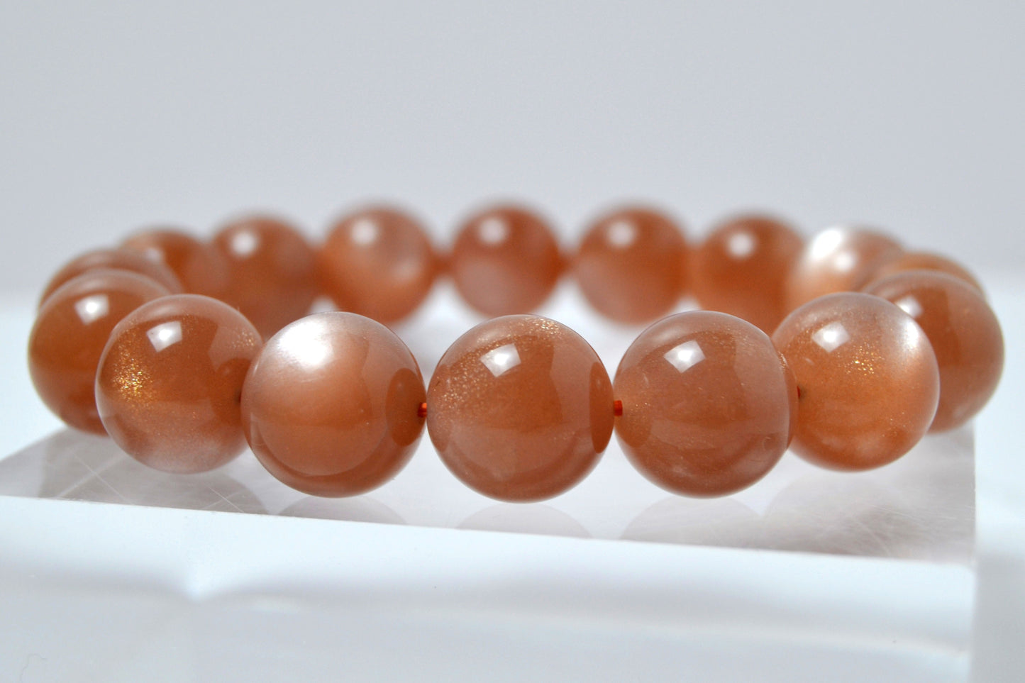 HQ Peach Moonstone